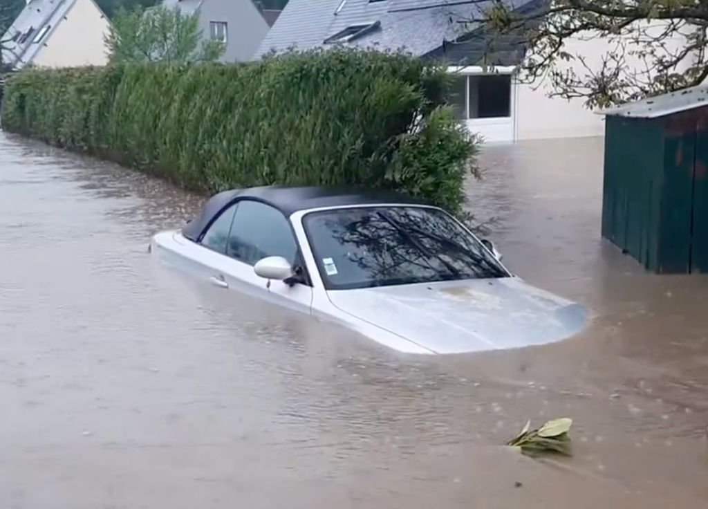 Les orages ont provoqué d'importantes inondations en Normandie. Crédit photo :