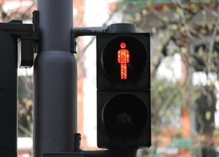 Et si les malvoyants pouvaient bientôt « voir » grâce à des lunettes révolutionnaires ? Comment est-ce possible ?