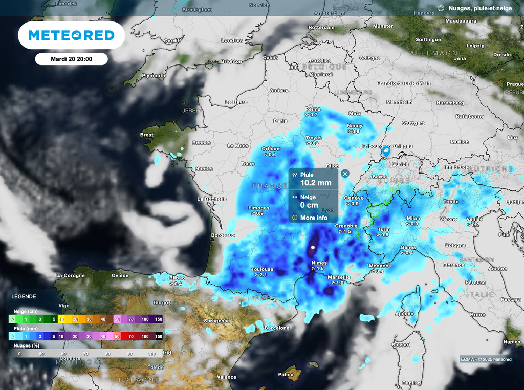 Orages et pluies très fréquents d'ici le courant de semaine prochaine. Orages et pluies très fréquents d'ici le courant de semaine prochaine.