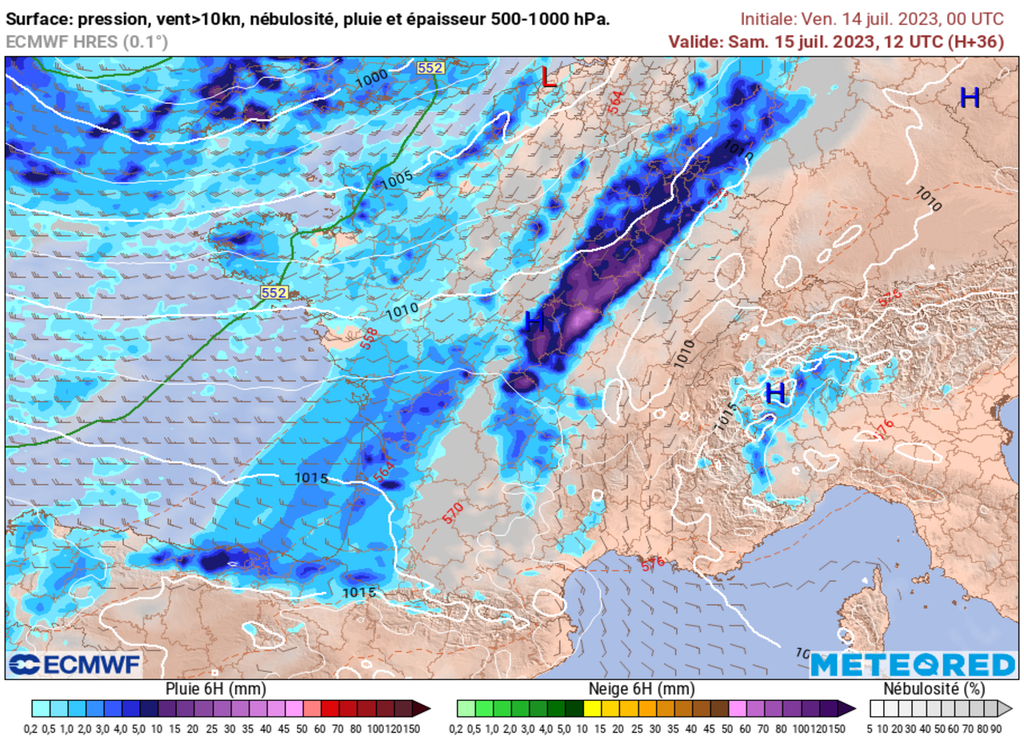 La matinée de samedi sera déjà électrique avec des pluies localement marquées.