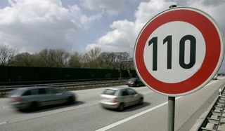 Limites de velocidad y contaminación