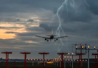 La cosa più sorprendente sono gli incidenti aerei di origine meteorologica