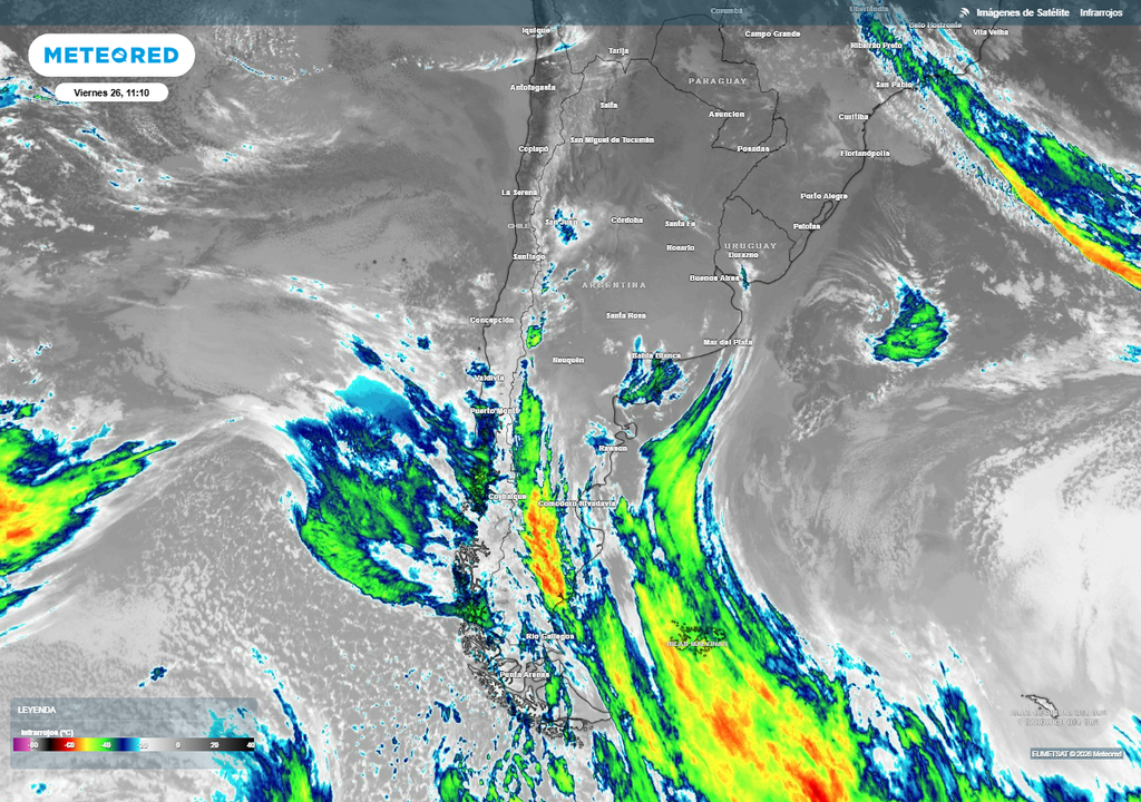 Imagen satélital de la mañana del viernes 26 en Argentina.
