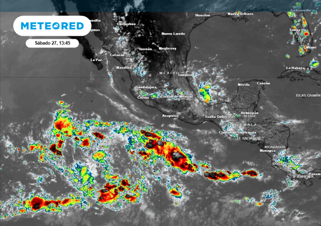 Ondas tropicales continúan su arribo a nuestro país, propiciando lluvias y tormentas eléctricas significativas.