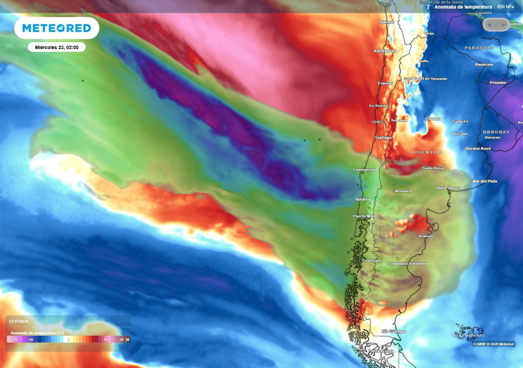 anomalía de temperatura y río atmosférico El vapor de agua llegará en medio de una masa de aire cálido, dejando lluvias con temperaturas elevadas.