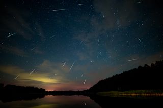 Lluvia de estrellas Dracónidas 2025 en México: hasta 20 meteoros por hora en el cielo nocturno