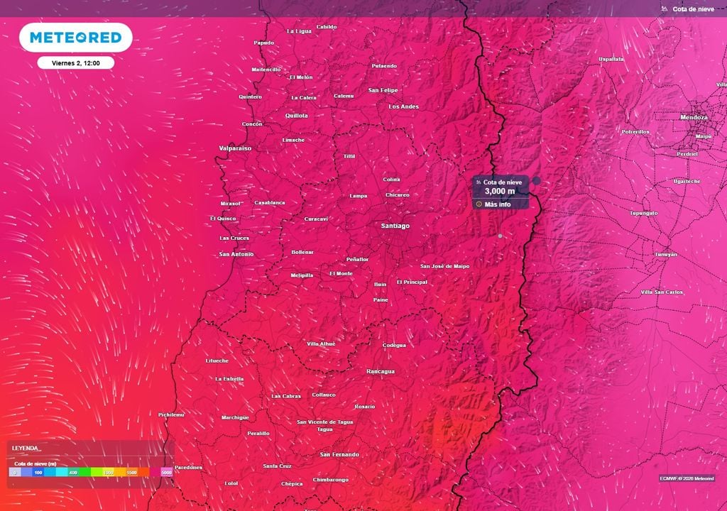 La cota de nieve se mantendría alta este viernes, entre 3800 a 2400 mts en la cordillera de la Región Metropolitana. Creditos: DMC.