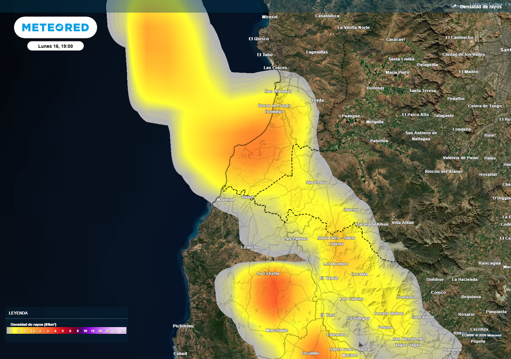actividad eléctrica prevista Las tormentas llegarían en horas de la tarde a las regiones Metropolitana y de Valparaíso.