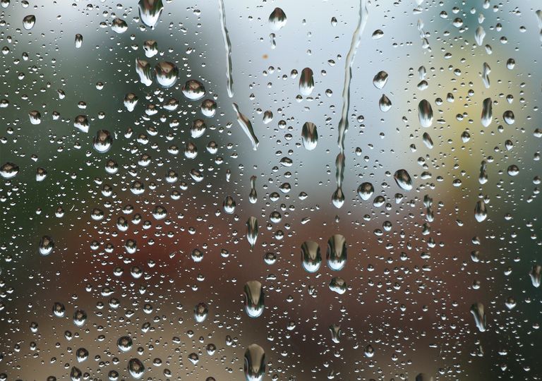 Lluvia en una ventana Lluvia en una ventana