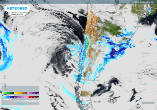 "Lluvias, nieve, viento blanco y rachas de hasta 80 km/h": así impactará el sistema frontal a Chile este fin de semana
