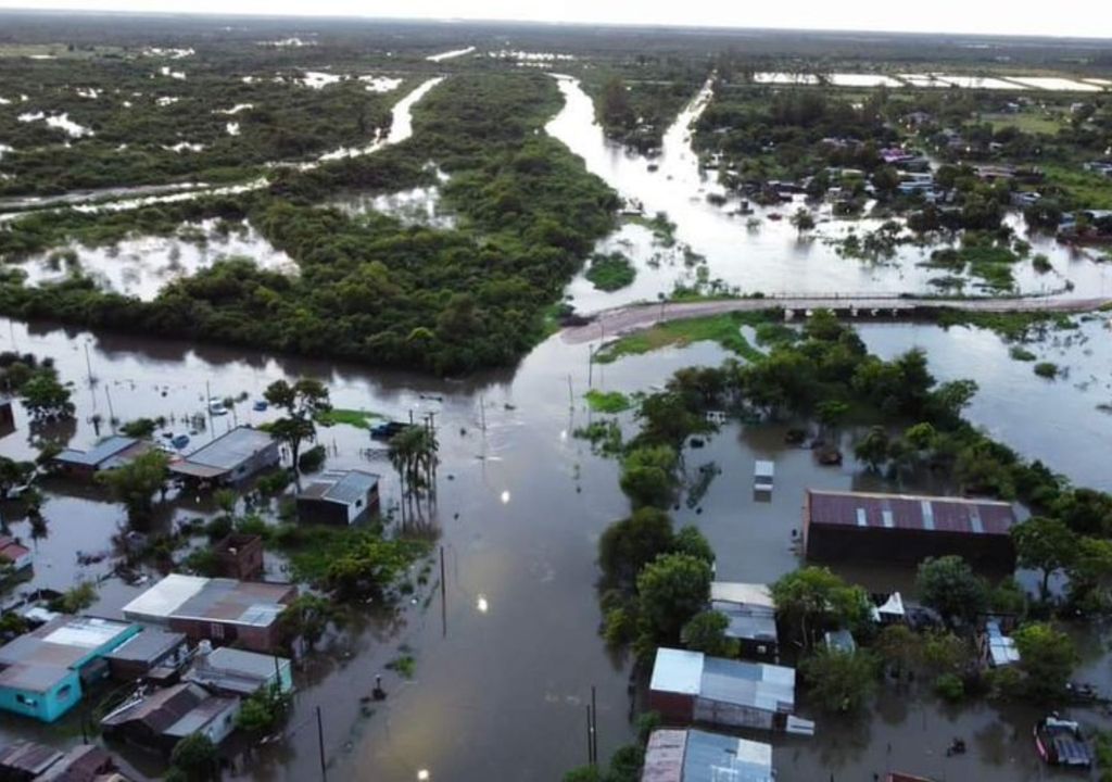 Inundaciones lluvias temporal Corrientes Mercedes Gauchito Gil Alerta naranja
