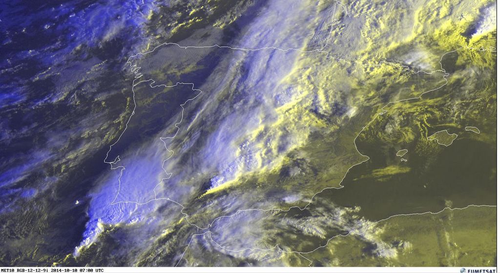 Lo Que “barren Y Llevan” Los Frentes: El Caso Del 10 De Octubre De 2014 Imagen del 10 de octubre de 2014 a las 07 UTC. Estructuras convectivas profundas y organizadas prefrontales son en última instancia las causantes de las importantes lluvias intensas. Fuente EUMETSAT