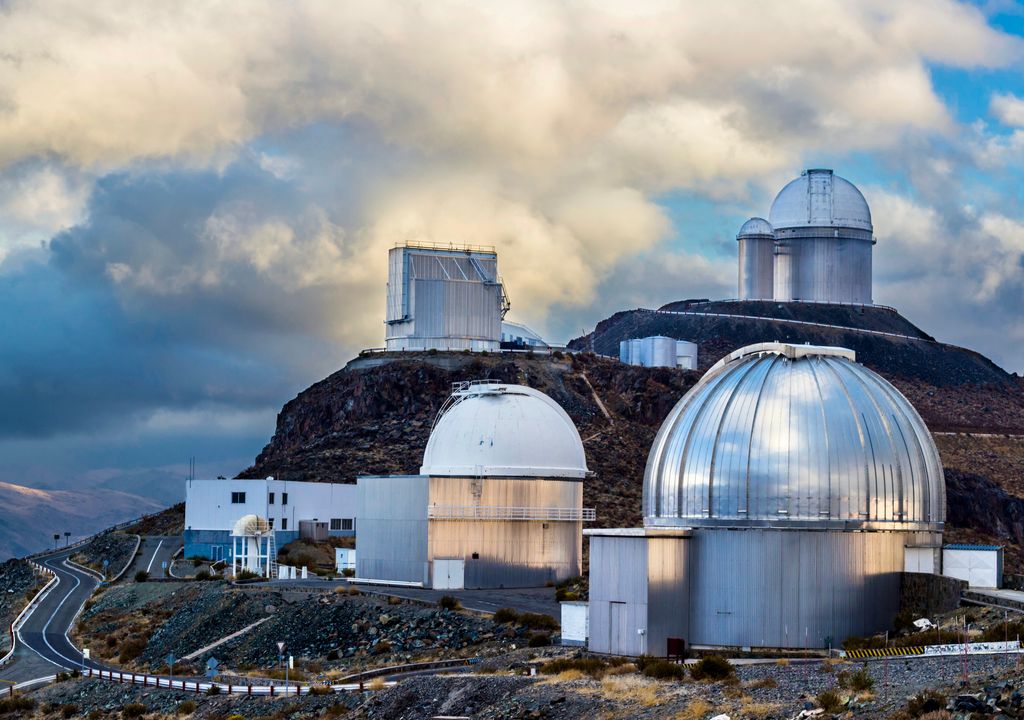 Observatorio Astronómico La Silla en el Desierto de Atacama. Observatorio Astronómico La Silla en el Desierto de Atacama.