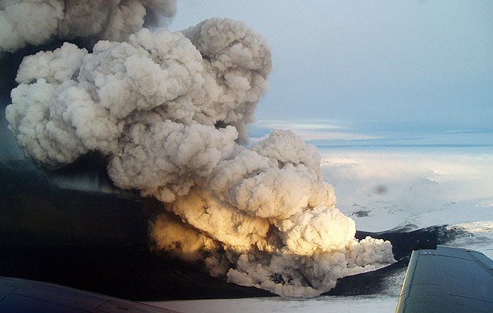 Los Centros De Avisos De Cenizas Volcánicas: Los Vaac