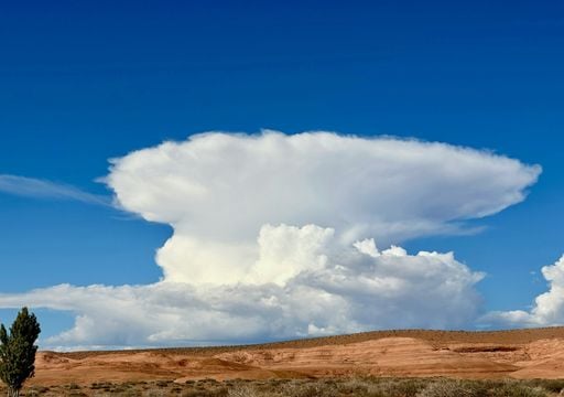 Los cient&iacute;ficos est&aacute;n descubriendo que la agrupaci&oacute;n de nubes potencia las tormentas de maneras sorprendentes