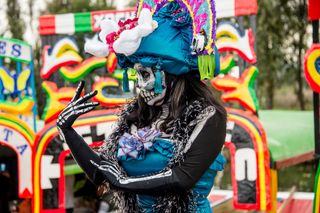 Los desfiles de Día de Muertos y Catrinas llegan a CDMX: calaveras, música y color 