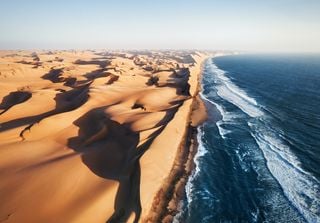 Los desiertos más impactantes del planeta: silencio, dunas y cielos estrellados