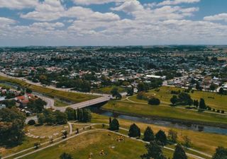 Olavarría es reconocido como el destino más hospitalario de Argentina: cuáles son las 9 ubicaciones que le siguen