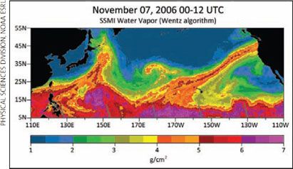 Los “expresos” Meteorológicos: El Concepto Del “expreso De La Piña” Figura 1 Figura 1. Una imagen del vapor de agua atmosférico integrado verticalmente obtenida por Sensor especial de microondas (SSMI) a bordo de un satélite meteorológico de la Defensa. Esta imagen aparece en la Página Web de la división de ciencias físicas del laboratorio de investigación de sistemas de tierra de NOAA (http://esrl.noaa.gov/psd/atmrivers/events/). El código de colores en la parte inferior indica cuántos gramos de agua caerían a la superficie de la tierra si todo el vapor de una columna se condensara en la vertical de un cuadrado de un centímetro de lado en dicha columna.
