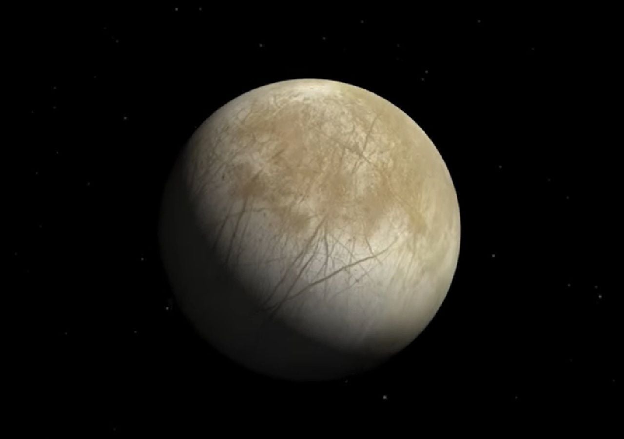 Los extraterrestres podrían estar escondidos bajo el hielo de una luna de Júpiter. Créditos: NASA