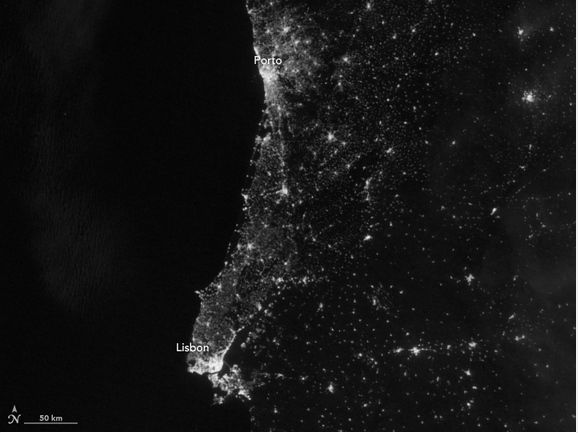 Los Incendios Forestales Iluminan La Noche De Portugal Los Incendios Forestales Iluminan La Noche De Portugal