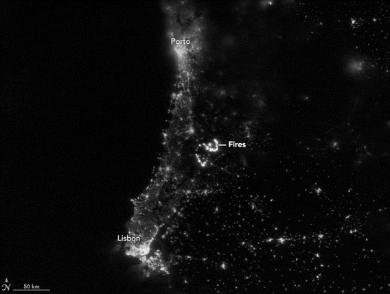 Los Incendios Forestales Iluminan La Noche De Portugal Los Incendios Forestales Iluminan La Noche De Portugal