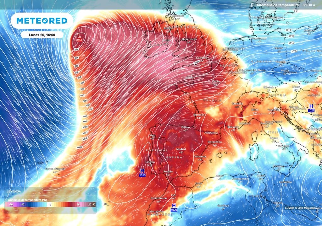 Esta configuración favorecerá la advección de una masa de aire procedente de latitudes más bajas.
