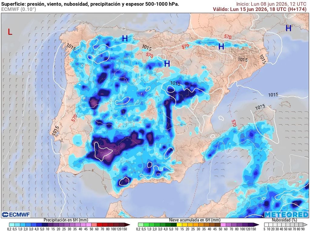 Hay escenarios que contemplan que desde el sábado las tormentas podrían intensificarse y extenderse por España por la influencia de la dana.