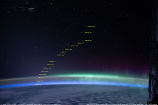 Los satélites de Starlink fotográficos de la ISS