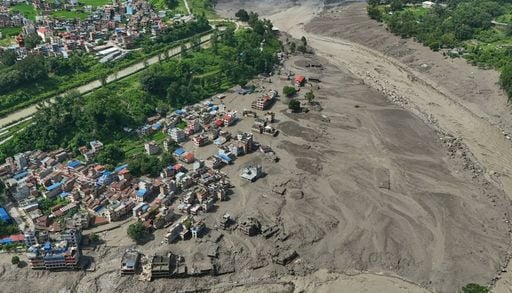 Los sism&oacute;grafos reconstruyen la riada mortal de Nepal y T&iacute;bet: una avalancha de 100 millones de m&sup3; a m&aacute;s de 165 km/h