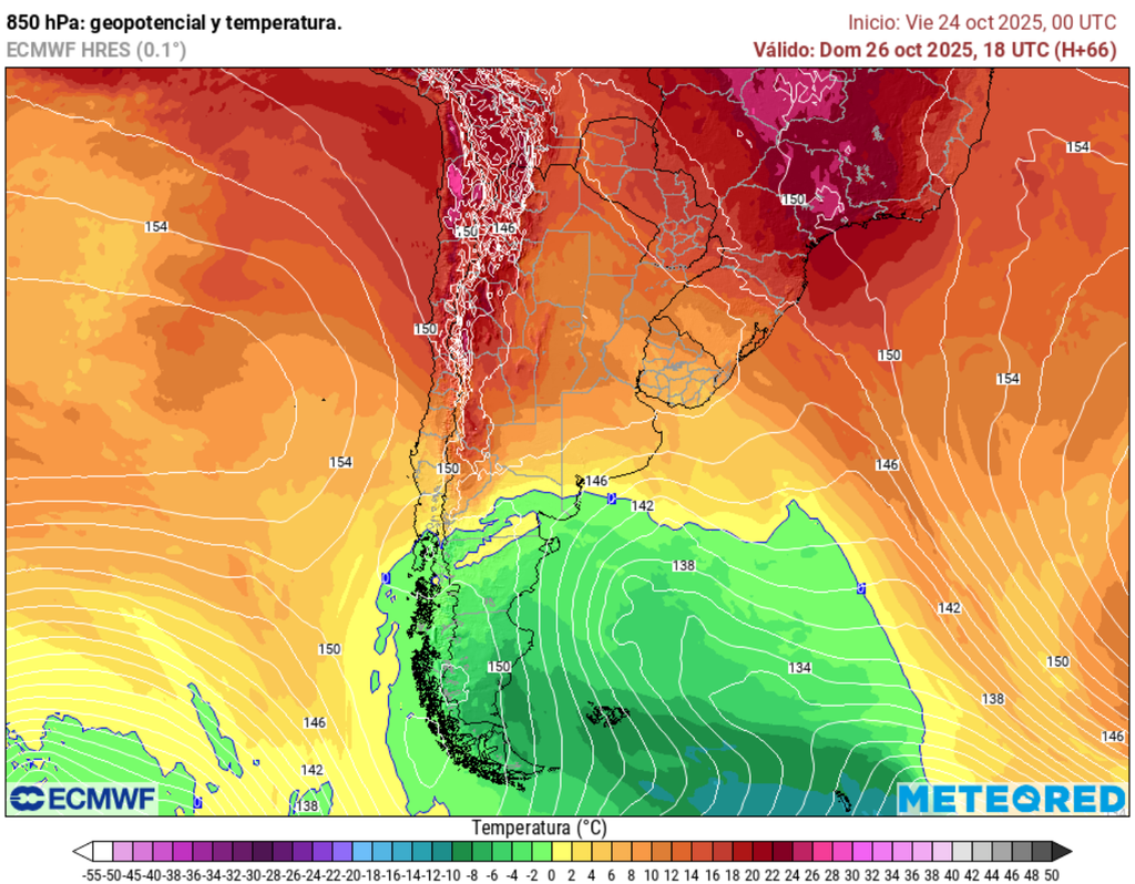 Mapa del modelo ECMWF para el domingo 26 de octubre a las 15:00 h (18 UTC), que muestra la temperatura y el geopotencial a 850 hPa. Mapa del modelo ECMWF para el domingo 26 de octubre a las 15:00 h (18 UTC), que muestra la temperatura y el geopotencial a 850 hPa.