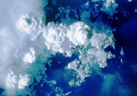 Los Torreones Cumulogénitus (Overshooting Tops) Los Torreones Cumulogénitus (Overshooting Tops)