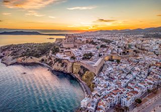 Los turistas se van y la isla sufre las consecuencias: los acuíferos de Ibiza se están quedando sin agua