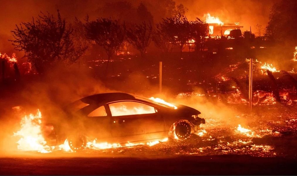 Los Vientos Del Diablo Y Los Fuegos De California