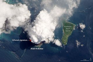 Los jadeos del volcán Anak Krakatoa