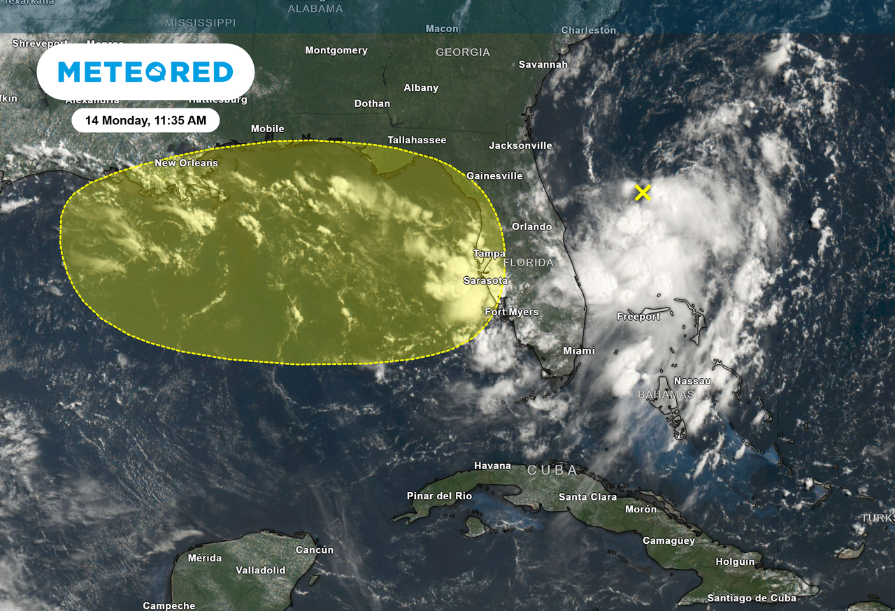 Low Pressure System Brings Soaking - Low Pressure System Brings Soaking Rains To Florida Eyes Northern Gulf For Possible Development 1752507777113 1280