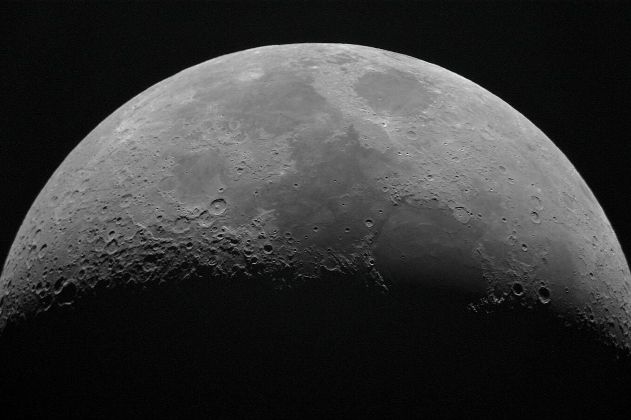 Los científicos han descubierto que la Luna está encogiendo.