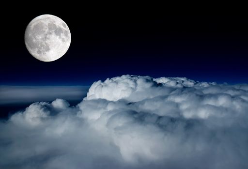 Luna llena y parto: ¿Nacen realmente los bebés en días de luna llena? Esto es lo que dice la ciencia