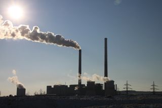 Luz solar y catalizadores para convertir el CO2 en productos químicos