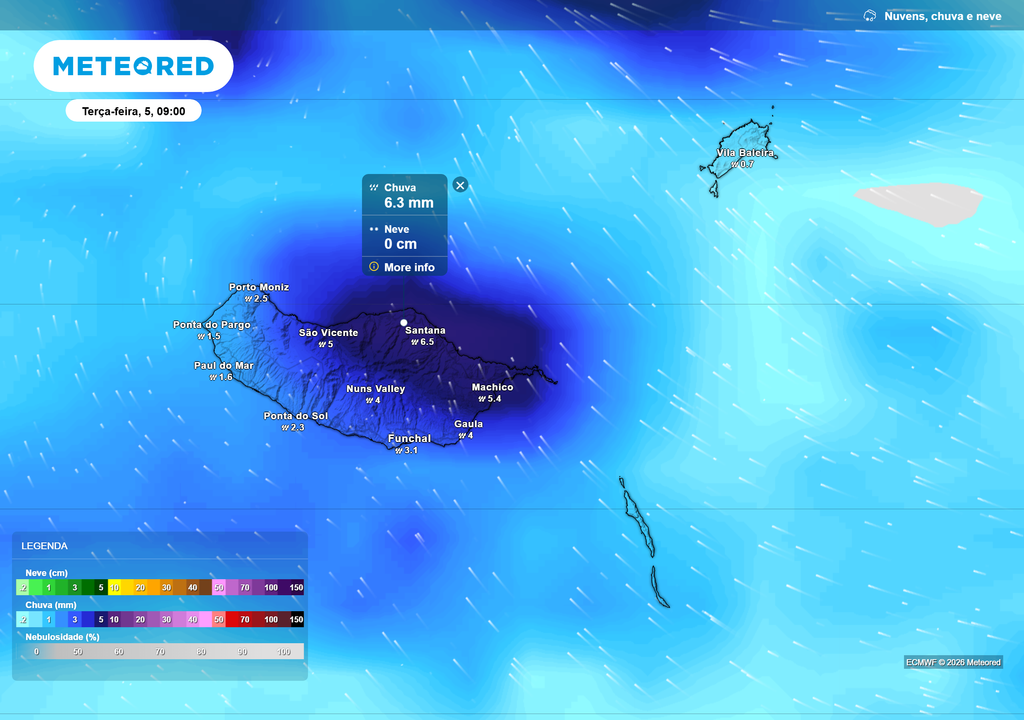 O mapa da Meteored demonstra instabilidade prevista para o arquipélago no dia 5 de maio, pelas 09:00. Santana e Machico deverão ser as zonas mais afetadas, com acumulados de 6,5 mm e 5,4 mm, respetivamente, enquanto o Funchal apresenta valores mais moderados de 3,1 mm.