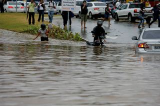 Mais de 100 mm já atingiram a Bahia e há alerta de mais chuva volumosa!