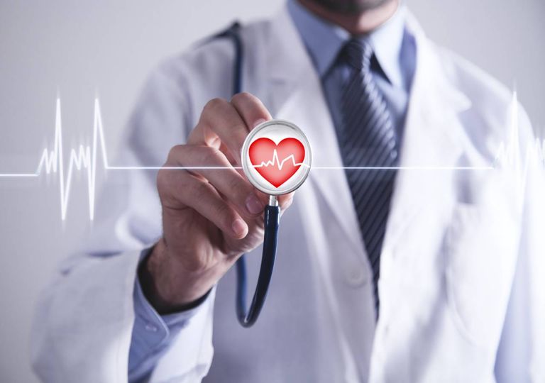Médico; cardiologista; doença cardíaca Médico; cardiologista; doença cardíaca