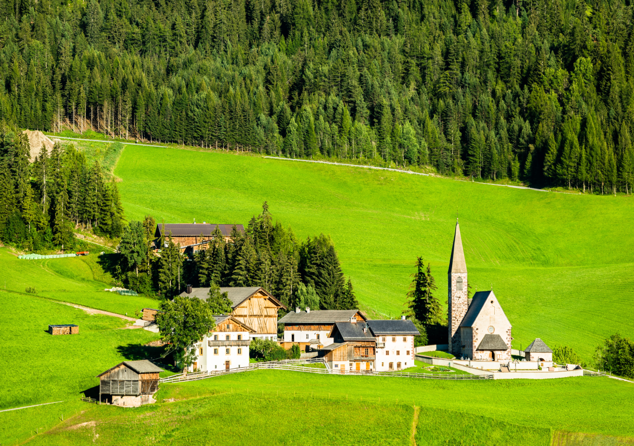 Imagen de la iglesia de Santa Maddalena, en Italia.