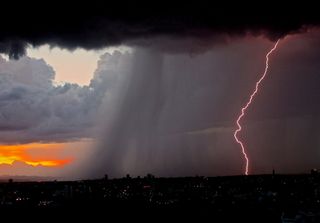 Maltempo, allerta rossa nella Sardegna orientale