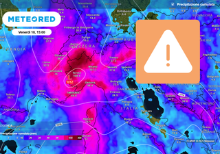 Meteo, allerta rossa in Piemonte: in arrivo 300 mm di pioggia, rischio inondazioni e frane. Attenzione in 12 regioni