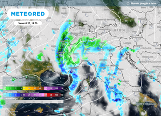 Maltempo senza tregua: allerta rossa in Sardegna, Sicilia e Calabria. "&Egrave; una tempesta". Da venerd&igrave; nuova perturbazione