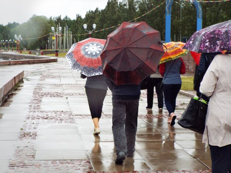 Tormentas eléctricas y lluvias torrenciales azotarán ocho provincias del noreste peninsular este lunes — image 3
