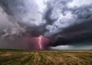 Mañana habrá tormentas que dejarán lluvias de más de 40 l/m², granizo y vendavales en estas 13 provincias de España