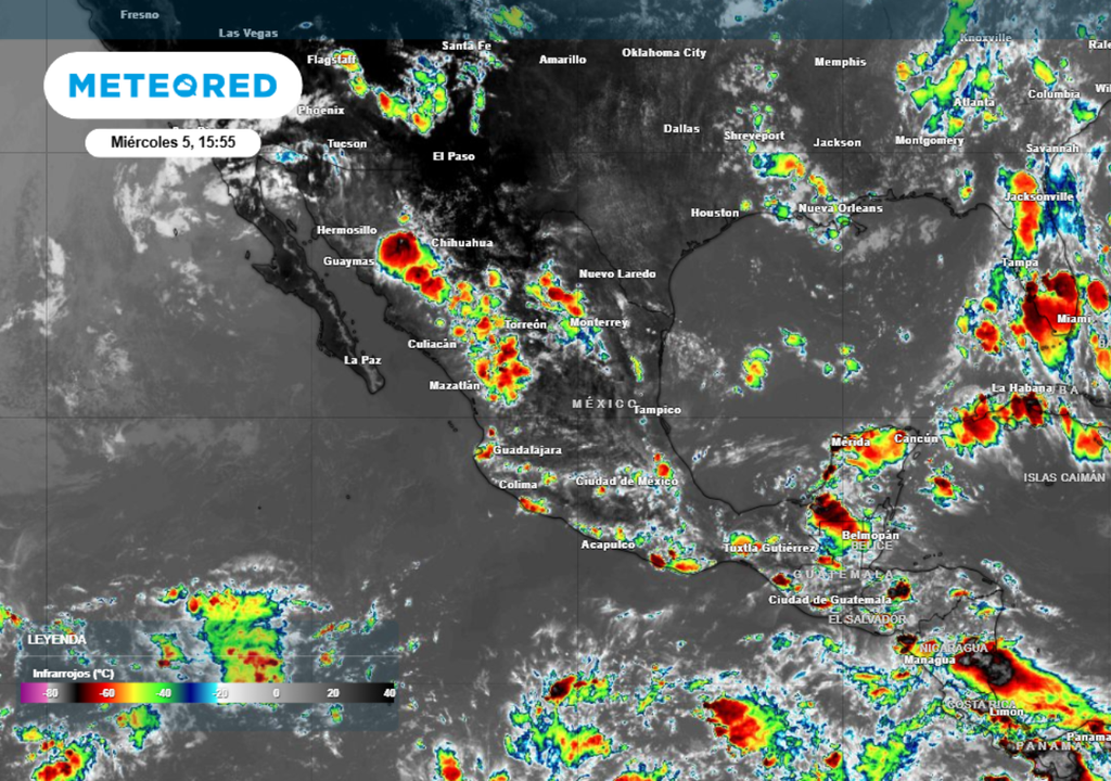 Onda tropical Ahora se aproxima la onda tropical 25.