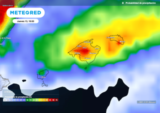 Mañana y el viernes un frente dejará lluvias, tormentas y vientos de más de 60 km/h en Baleares: las horas más delicadas